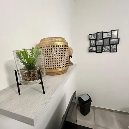 La Casa Di Giada